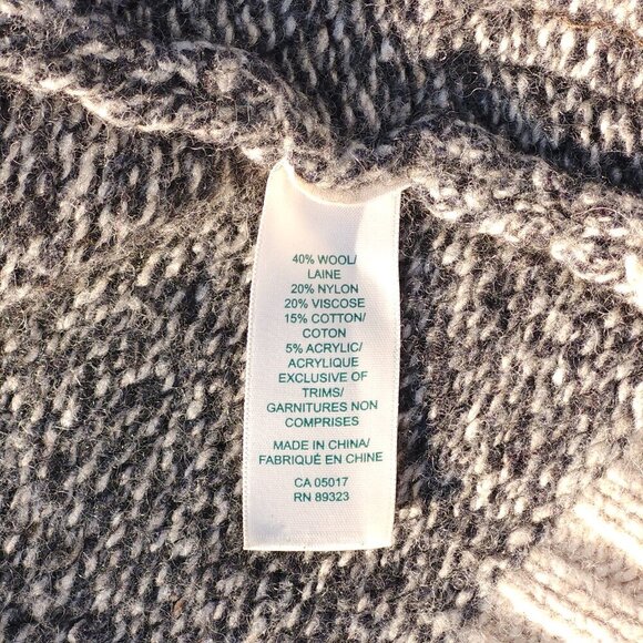 ROOTS Cozy Cabin Collection Sweater Women's Size Small WOOL Blend - Picture 4 of 9